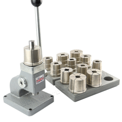 Armreifen mit 12 Matritzen